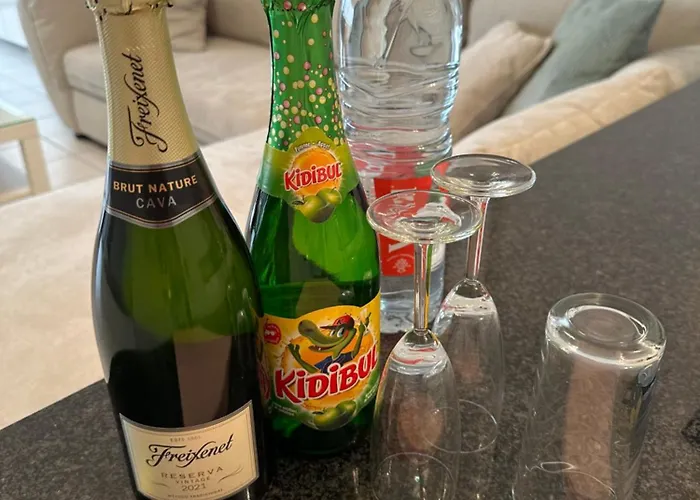 C- View Palace Апартаменты *